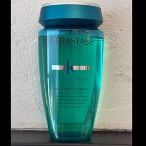 Kérastase
Resistance Strengthening Shampoo for Damaged Lengths and Split Ends